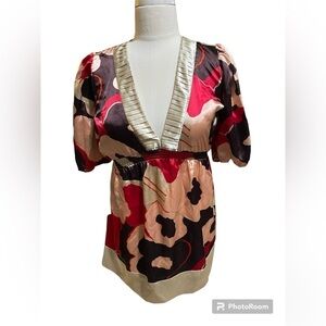 Vertigo Paris V Neck Top size L